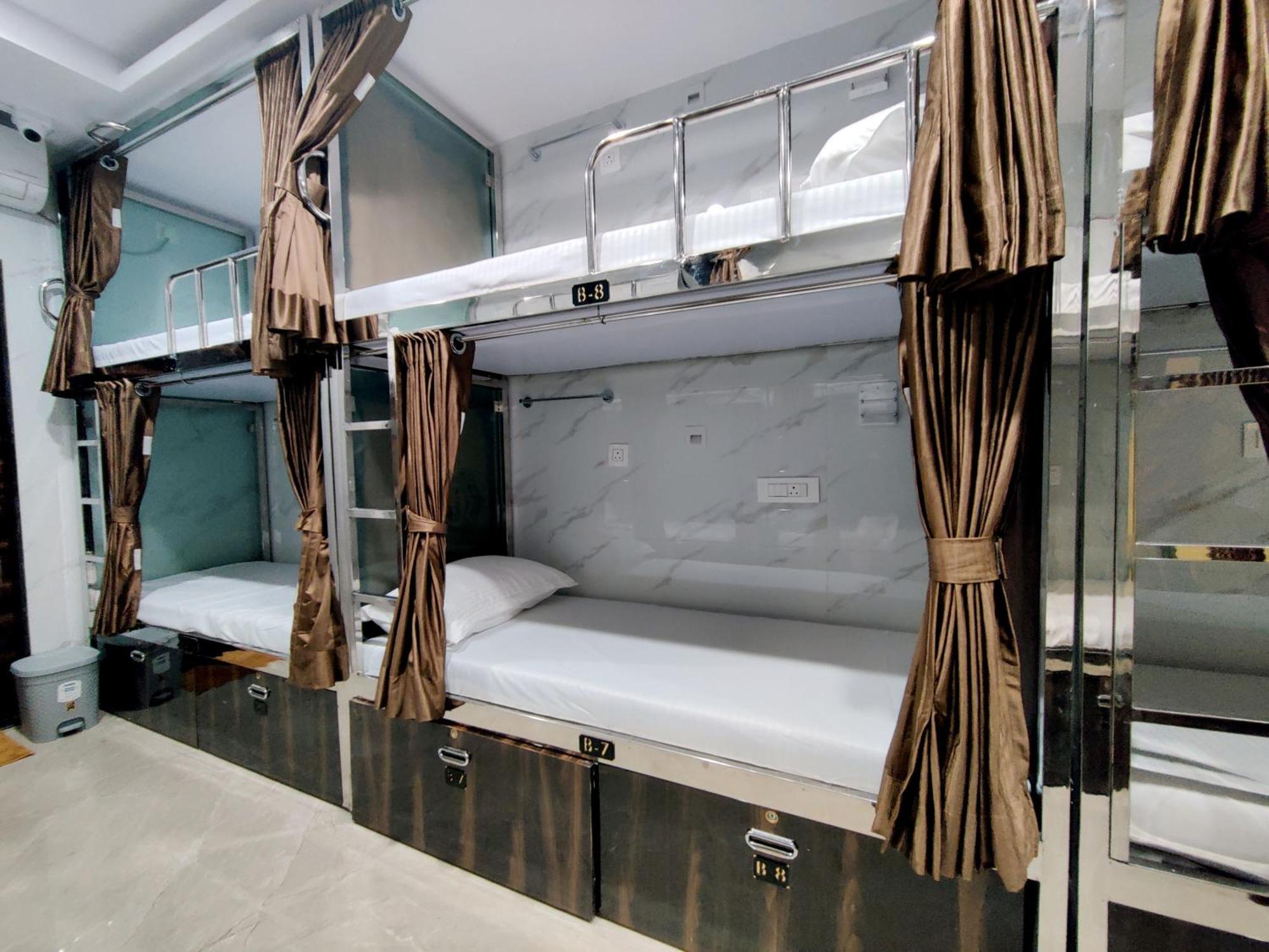Hotel Comfy Inn Mumbai  Buitenkant foto